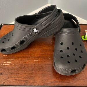 CROCS Classic Black Clogs
